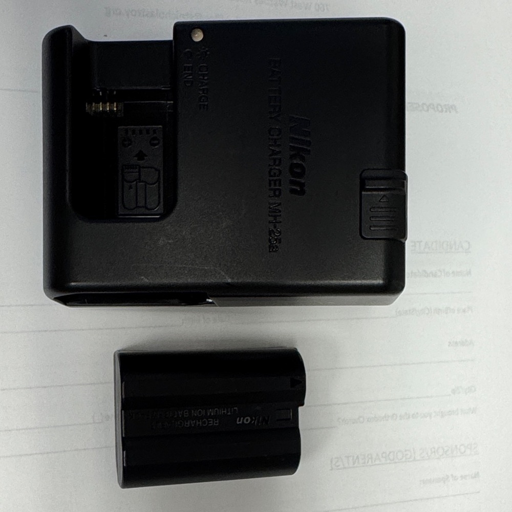 Nikon Black Battery Charger and Battery